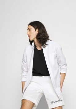 Sergio Tacchini AMONT - Shorts - Blanc De Blanc 9 Sergio Tacchini AMONT - Shorts - Blanc De Blanc -Sergio Tacchini Sales 119d315c04664d5c87eaffbe73a1487d