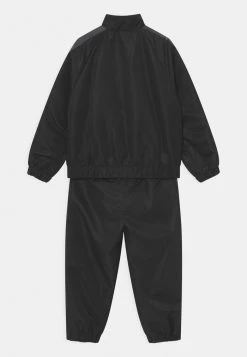 Sergio Tacchini Sales -Sergio Tacchini Sales 3581998368754de1af7fa9874971d5a5