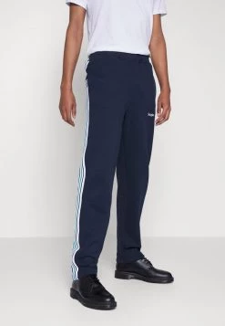 Sergio Tacchini BENNY JOGGER - Tracksuit Bottoms - Navy/white/green 11 Sergio Tacchini BENNY JOGGER - Tracksuit Bottoms - Navy/white/green -Sergio Tacchini Sales 5d52e804254c47319c2a41eff68b701f