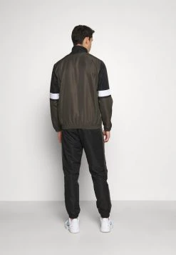 Sergio Tacchini NUSTRAT TRACKSUIT - Tracksuit - Black/olive -Sergio Tacchini Sales 8514ff458d0141a19a6b292408a56084