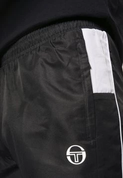 Sergio Tacchini VEBITA - Sports Shorts - Black/white -Sergio Tacchini Sales ae5988421a30408c8e32f94e64daba7f
