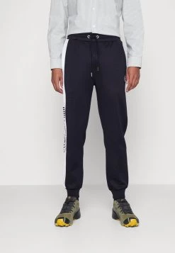 Sergio Tacchini OTTIMISTA TRACK PANT - Tracksuit Bottoms - Night Sky 12 Sergio Tacchini OTTIMISTA TRACK PANT - Tracksuit Bottoms - Night Sky -Sergio Tacchini Sales b3495aa7426b4f8b97638db2178af900