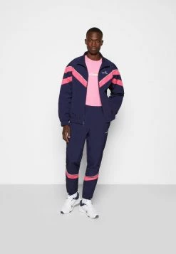 Sergio Tacchini Sales -Sergio Tacchini Sales fd426e2490cd4c3c94dabe7b14d9d76d